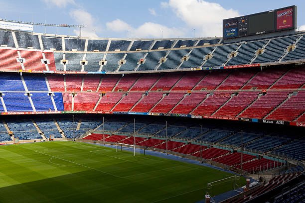 موعد مباراة برشلونة وجيرونا في الدوري الإسباني 2025-2026